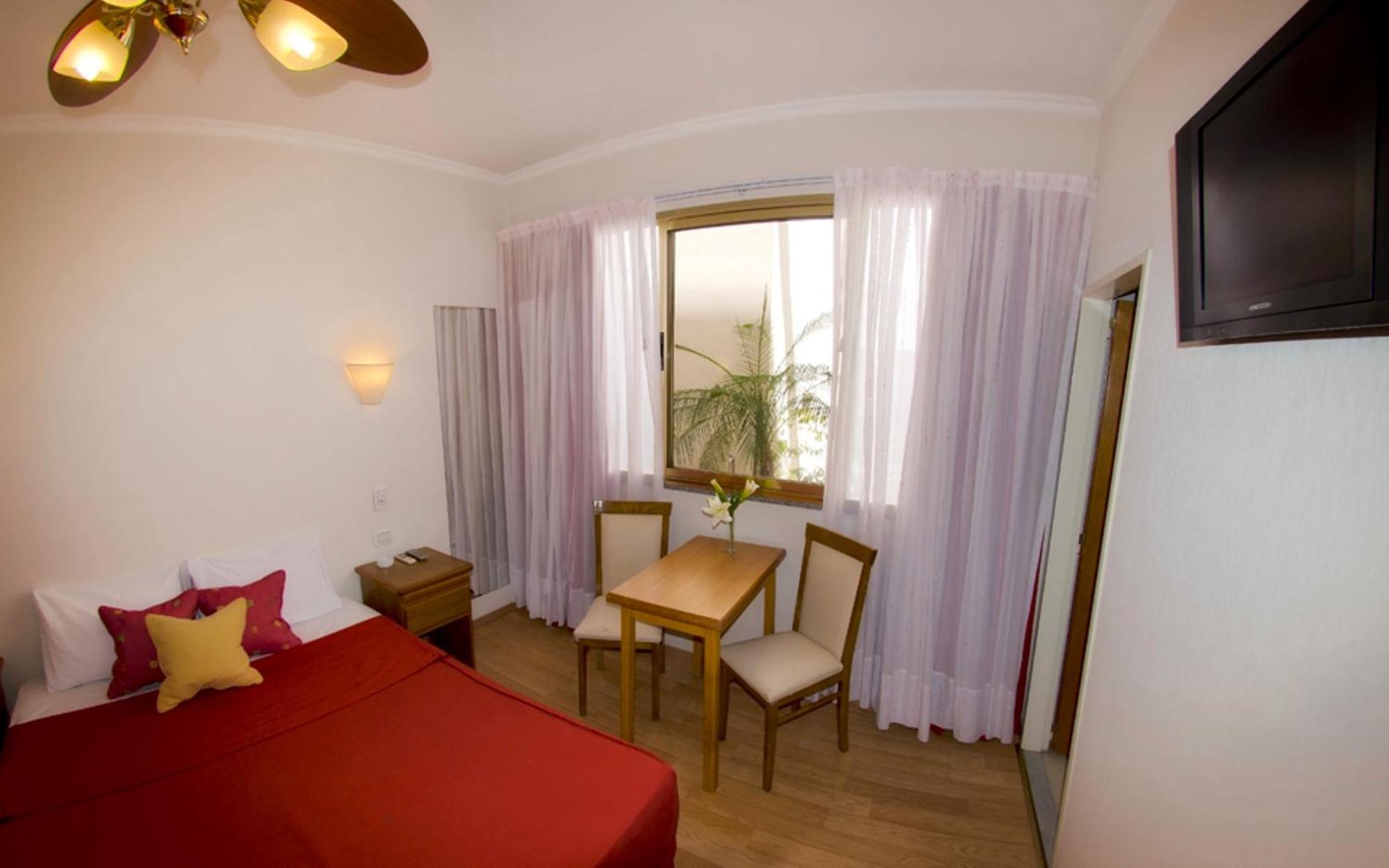 Hotel Rey Buenos Aires Exterior photo
