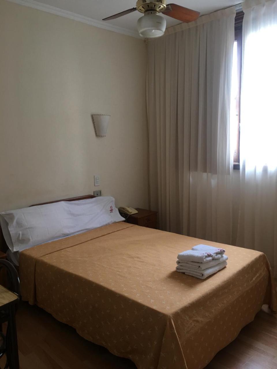 Hotel Rey Buenos Aires Exterior photo